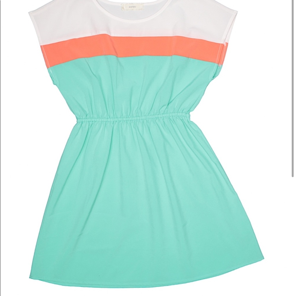 NWT Soprano Block Mini Dress